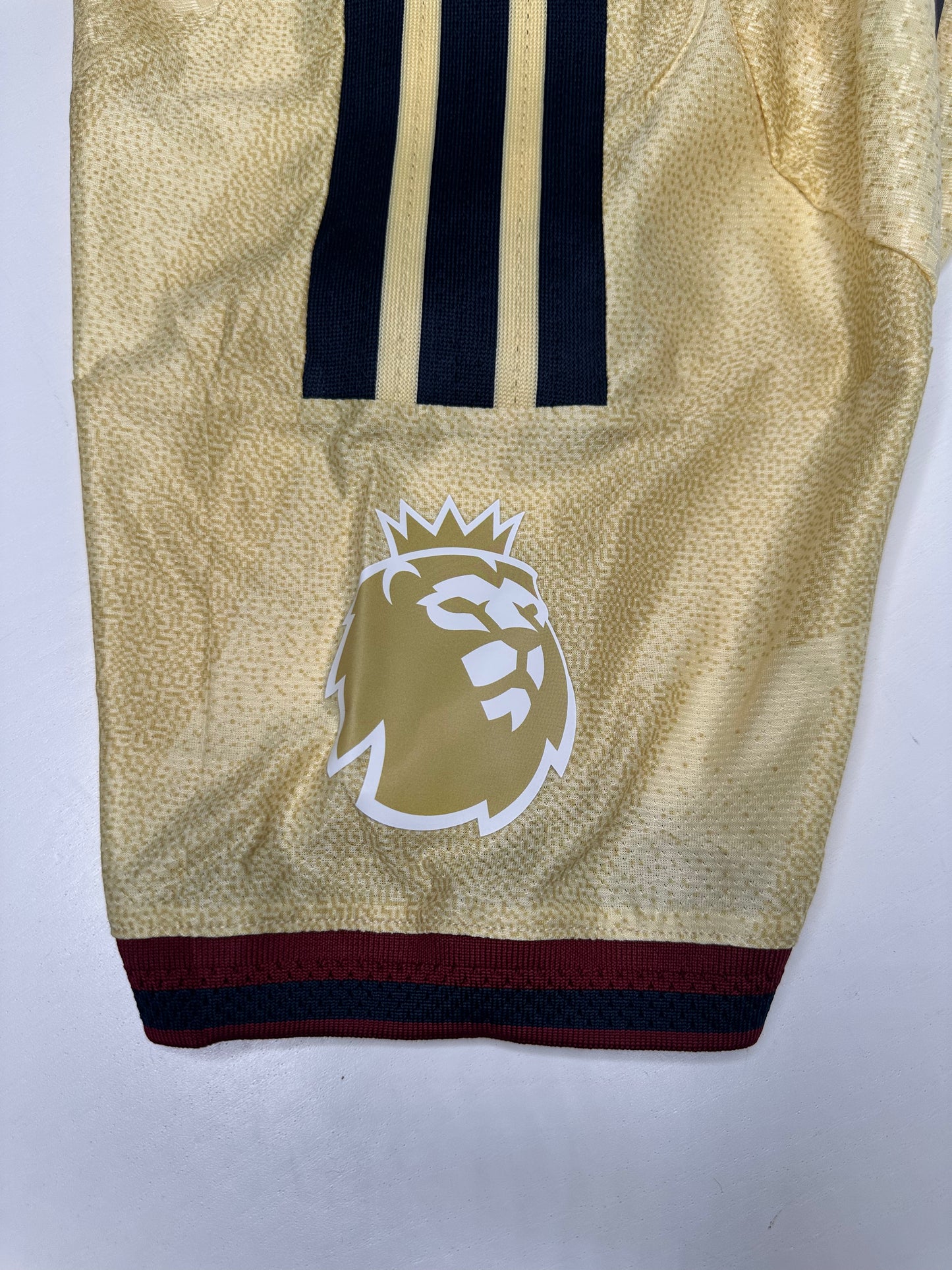 Arsenal Saka #7 Gold Away Shirt – Player Version – Adult Medium – New With Tags