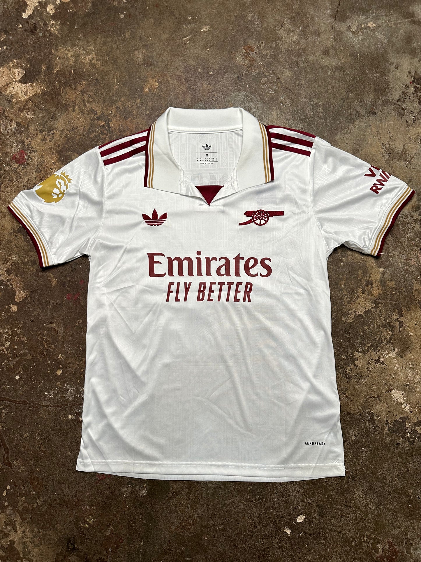 Arsenal 2025/26 Champions White Shirt – Gold #26 – Fan Version – Adult Medium