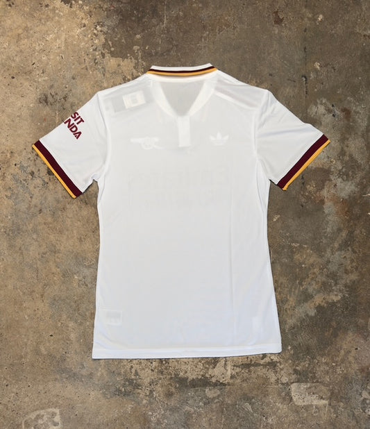 Arsenal 2025/26 Concept Sample Away Shirt – Adidas Retro Style | White Maroon & Gold Cannon Jersey | Emirates Fly Better Football Kit