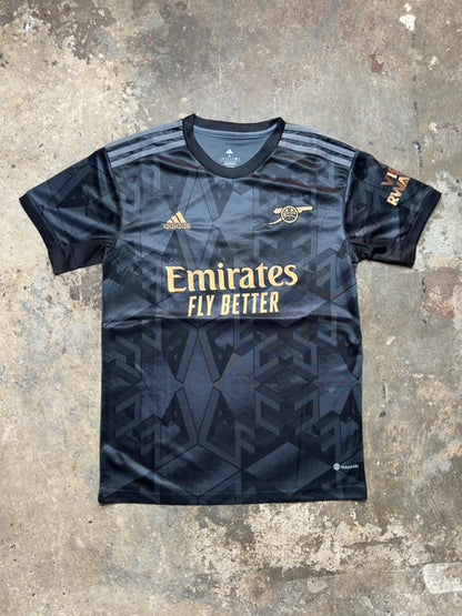 Arsenal 2022/23 Third Shirt Ødegaard #8 | Adidas Black & Gold Emirates Fly Better Jersey