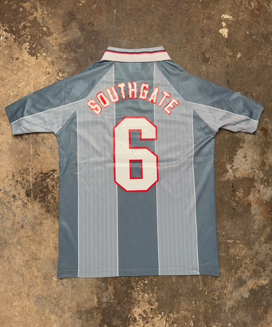 England Euro 1996 Away Jersey Southgate #6 – Umbro Grey Football Shirt | Vintage Three Lions 96 Kit | Retro England Fan Edition