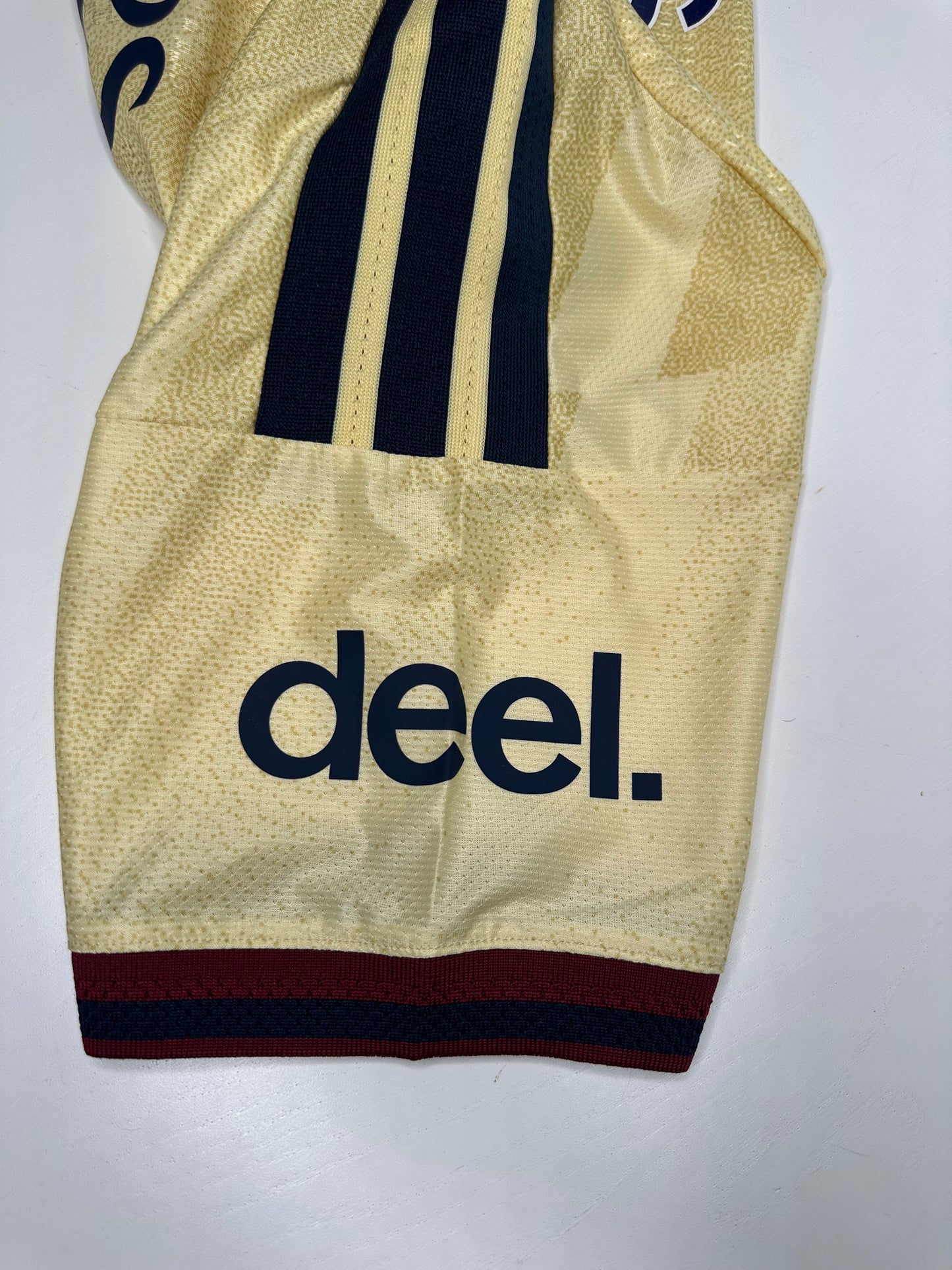 Arsenal Saka #7 Gold Away Shirt – Player Version – Adult Medium – New With Tags